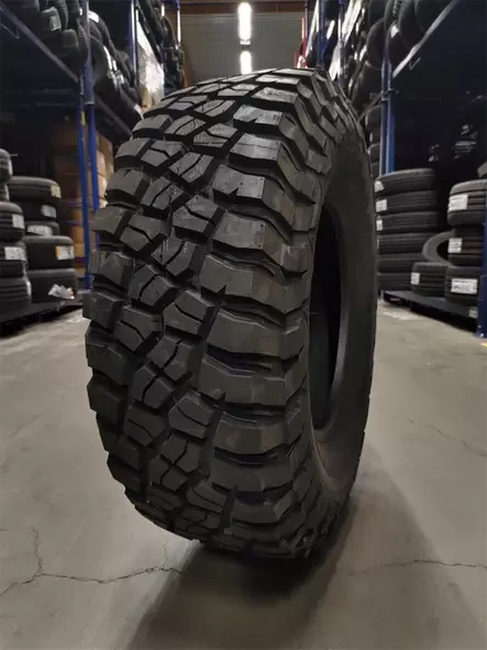 125x33.00R18 118Q MUD TERRAIN T/A KM3 - Henkilöauton kesärenkaat - 371476 - 1